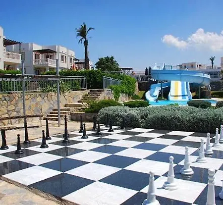 Yalıkavak Holiday Gardens *